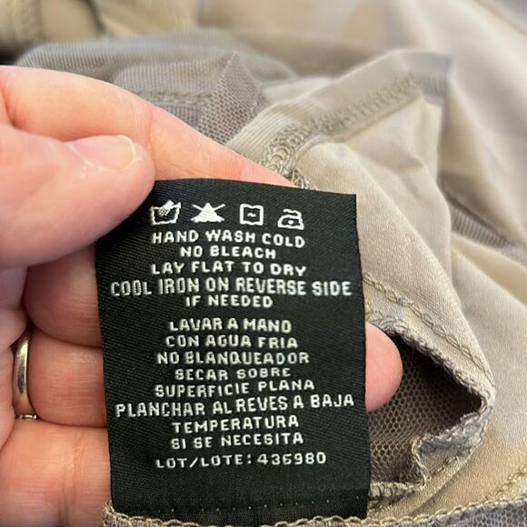 R & M Richards taupe 2 piece dress long sleeve sequined jacket Size 10 New - Picture 14 of 14